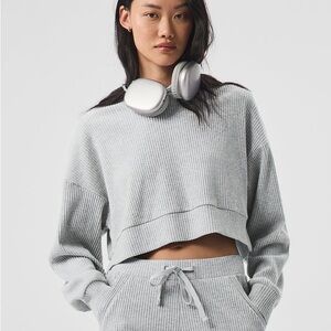 ALO Yoga Muse Athletic Hoodie Small Heather Gray Ribbed Cropped Yoga Loungewear